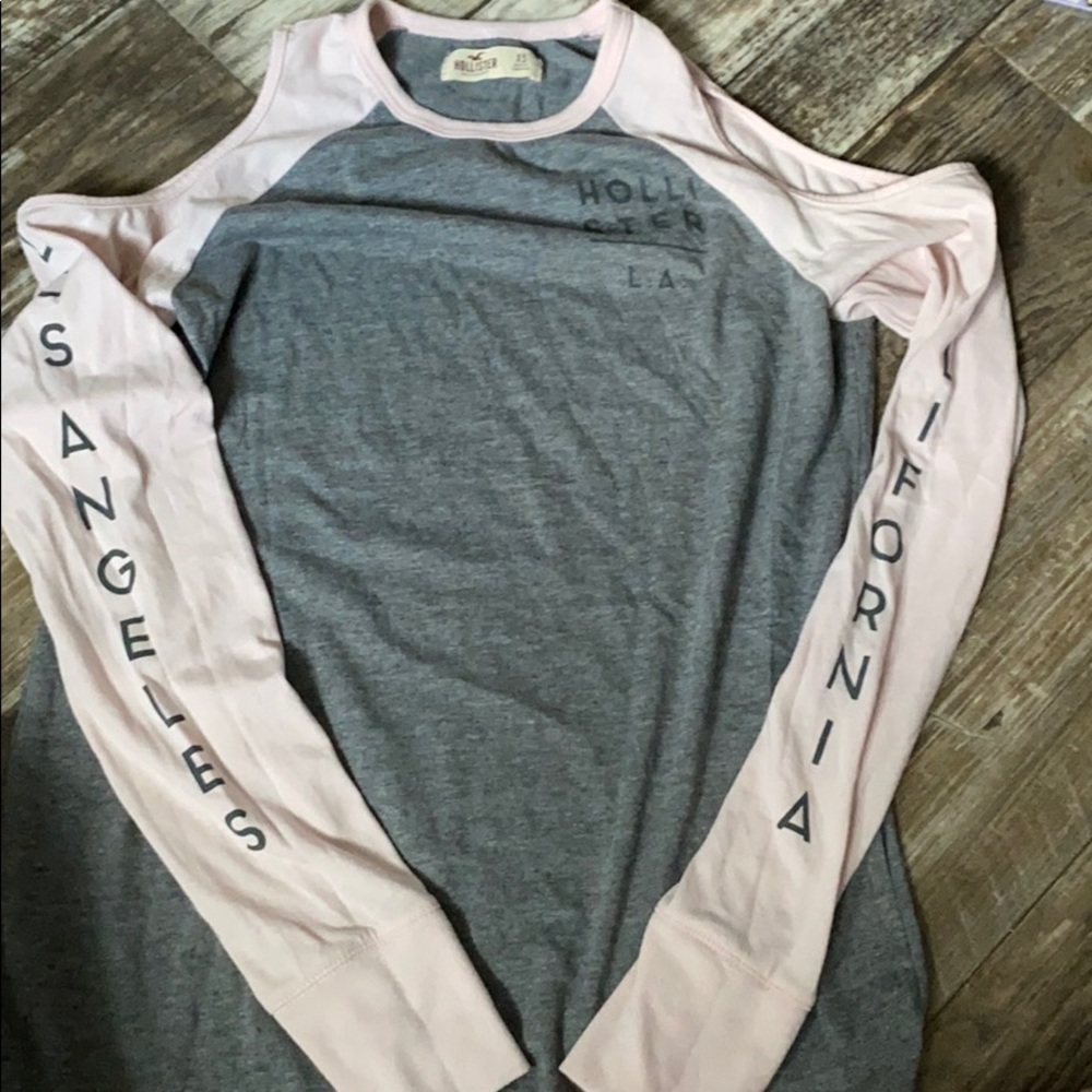 Open shoulder hollister shirt